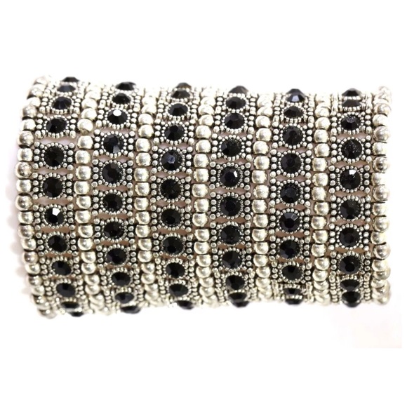Boutique Jewelry - 6 Row Wide Silver Black Crystal Bead Bracelet ED10